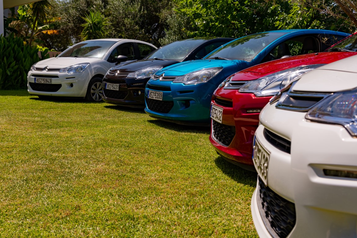 About Helenas Car Hire